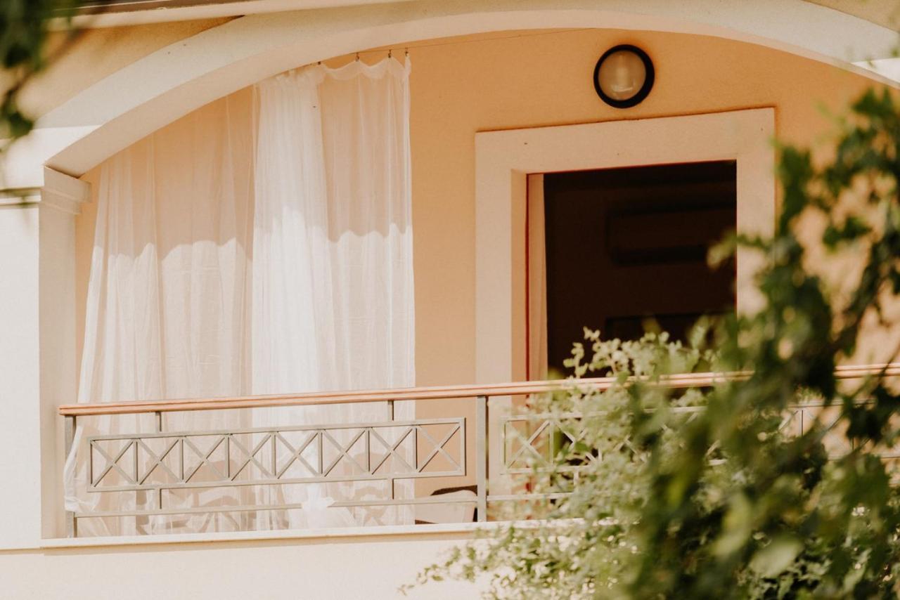 Bed And Breakfast Kolo Adults Only Buzinija ภายนอก รูปภาพ