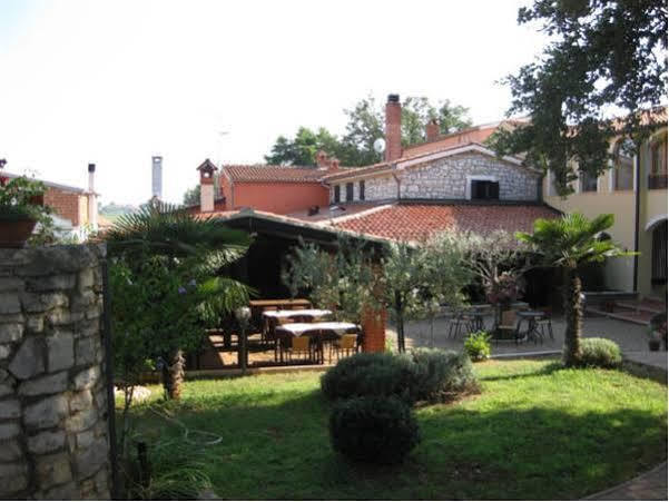 Bed And Breakfast Kolo Adults Only Buzinija ภายนอก รูปภาพ